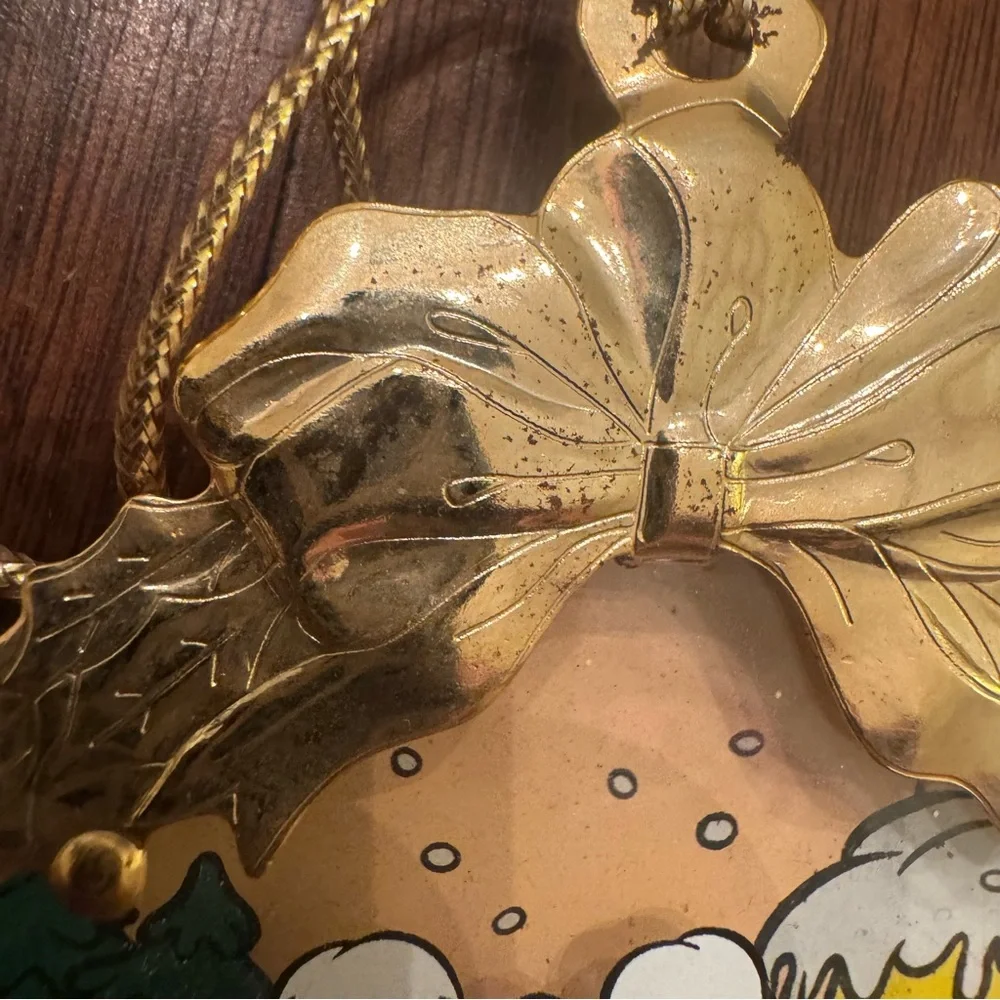 Vintage 1988 Mickey Mouse Disney Brass Christmas Ornament - Picture 5 of 7